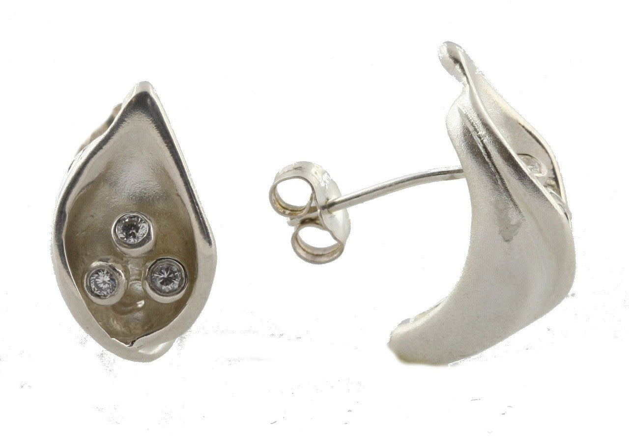 Calla Lily Earrings- 18K Gold with Diamond Centers.