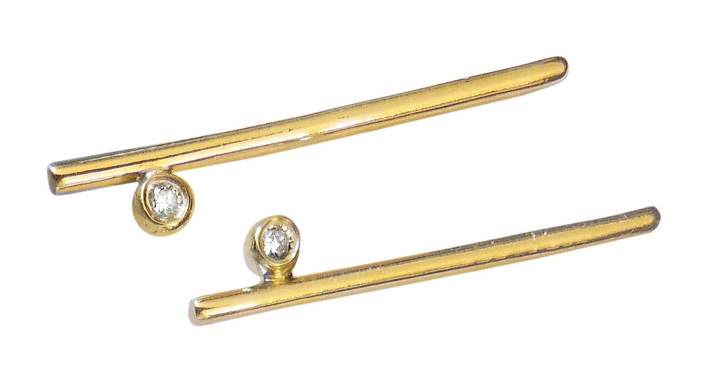 Dot & Line- 18K Gold with One Diamond Necklace
