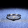 Moissanite 18K gold ring fashion jewelry