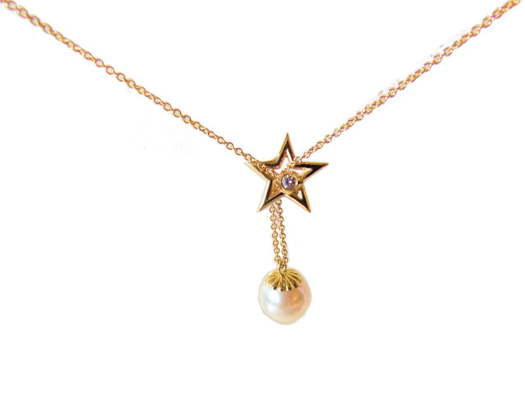 Delicate Star, Diamond & Akoya Pearl necklace in 14K Gold