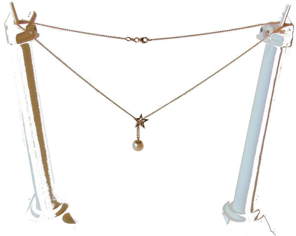 Delicate Star, Diamond & Akoya Pearl necklace in 14K Gold